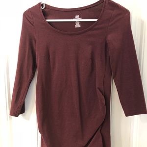 H&M maternity 3/4 sleeve body con top